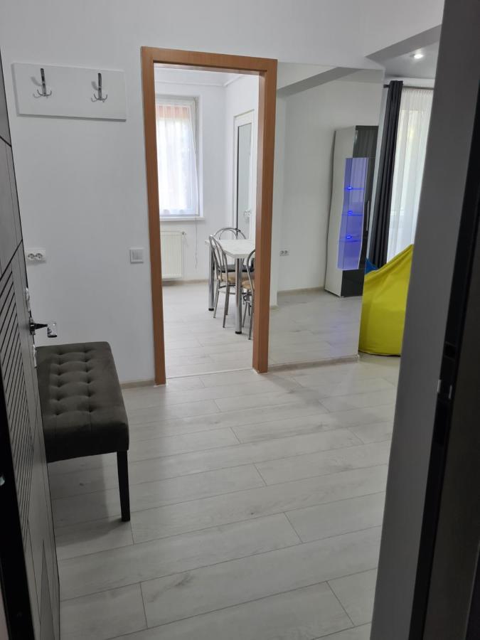 Apartament Ultra Central 3 Apartment Hunedoara Exterior foto