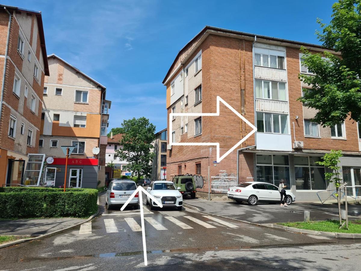 Apartament Ultra Central 3 Apartment Hunedoara Exterior foto