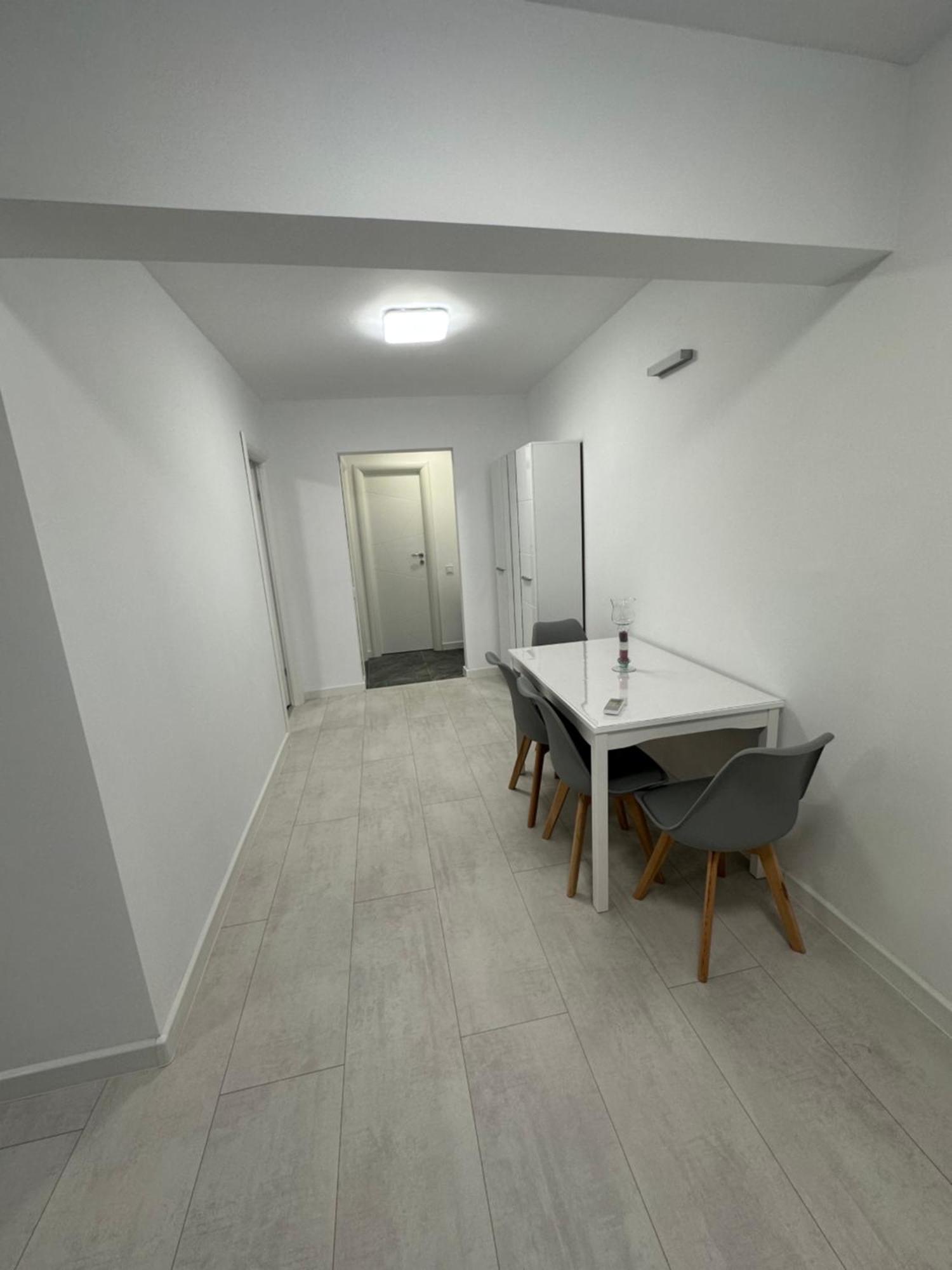 Apartament Ultra Central 3 Apartment Hunedoara Exterior foto